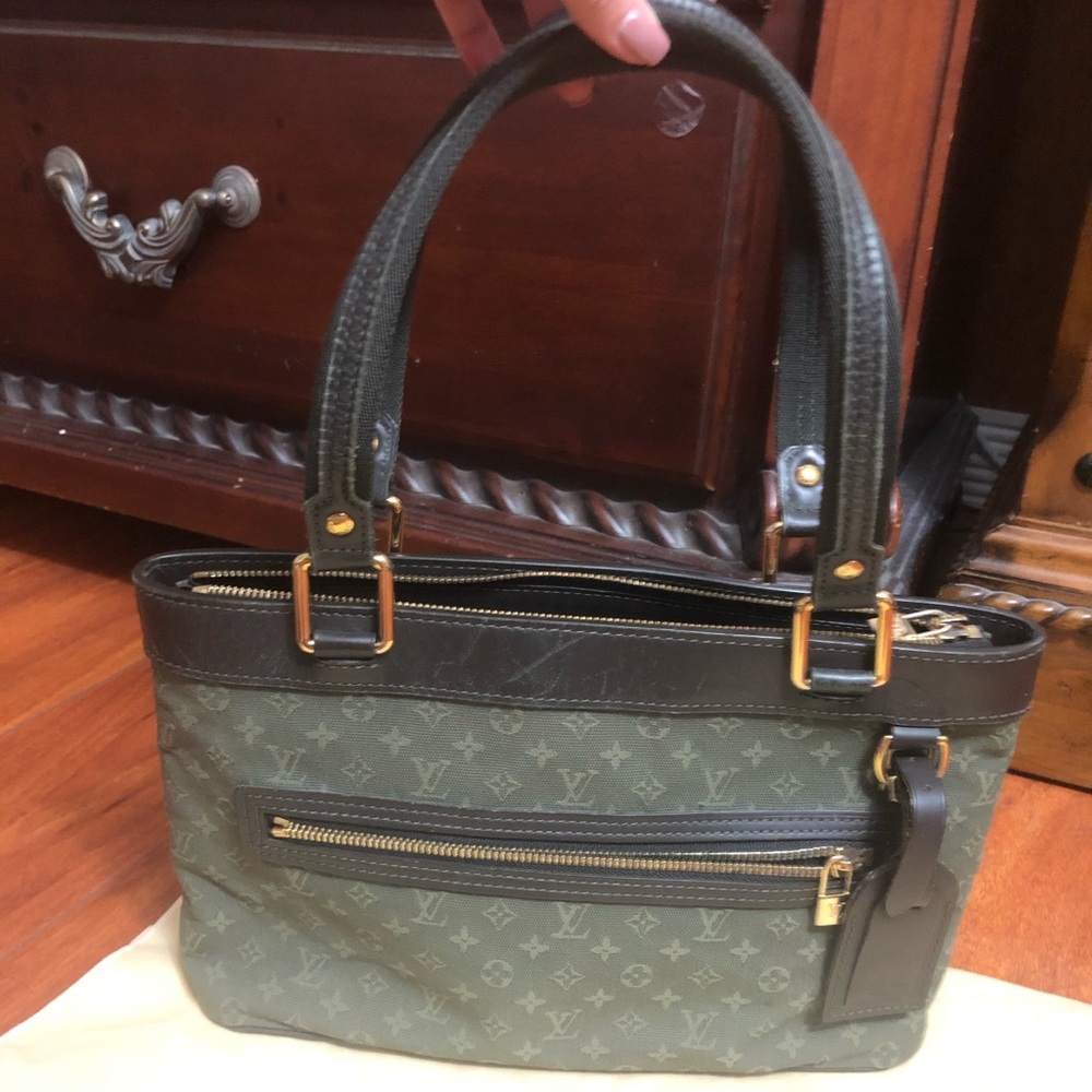 Louis Vuitton shoulder bag